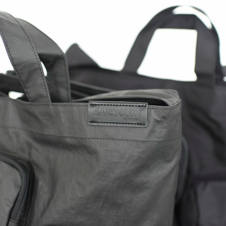 MULTI POCKETS 2WAY TOTE (MEDIUM)