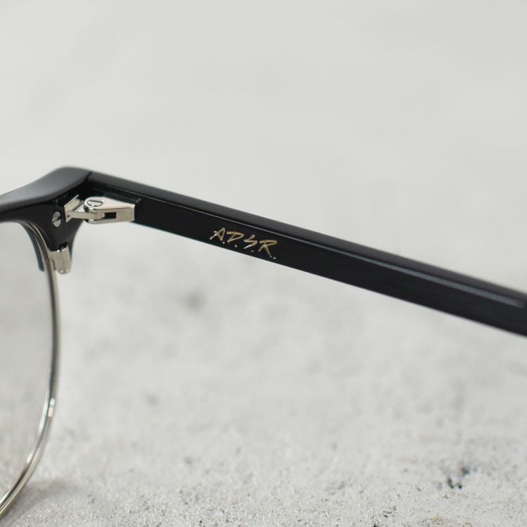 FUTURE フューチャー（調光レンズ）