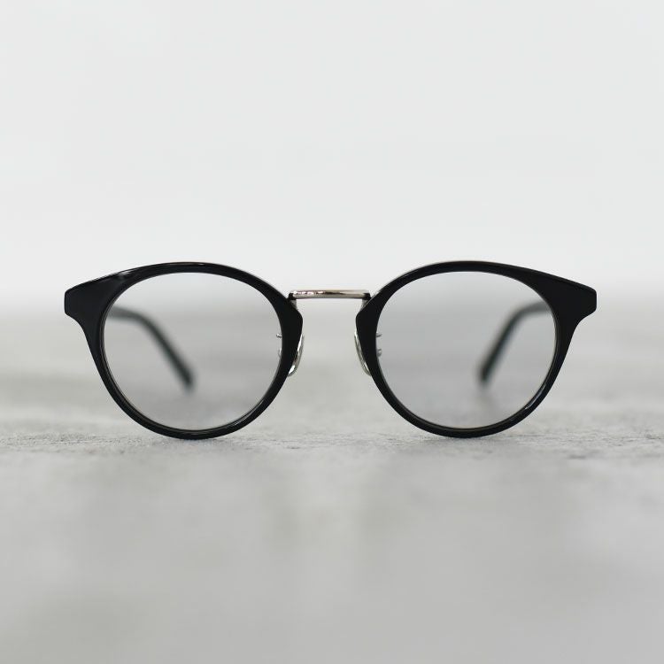 EDDIE エディー（調光レンズ）