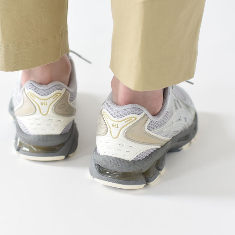 GEL-KAYANO 14 ゲルカヤノ14