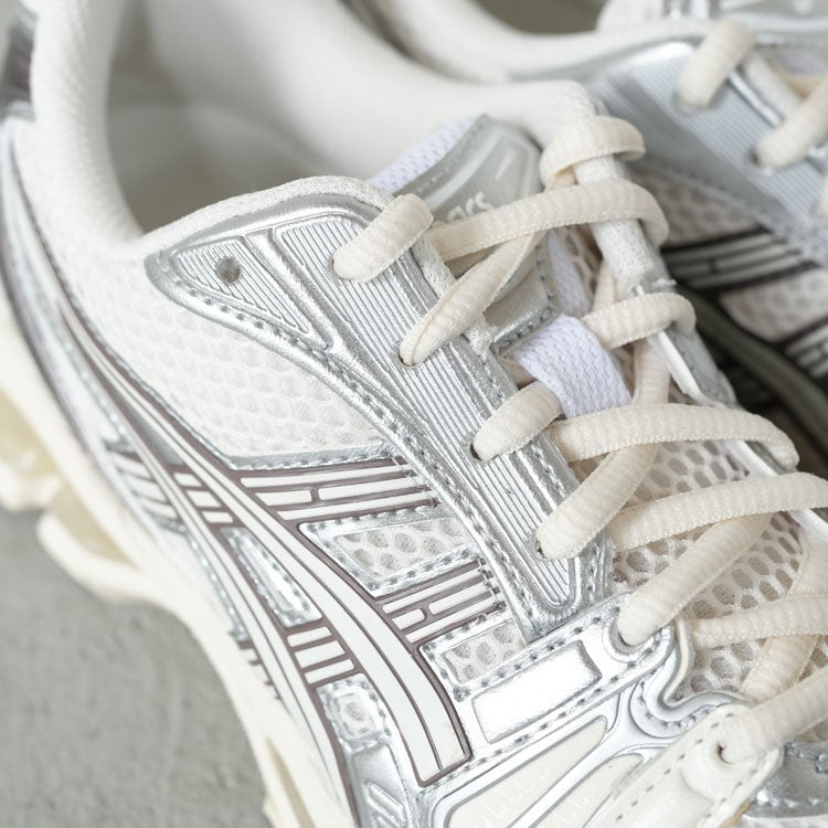 GEL-KAYANO 14 ゲルカヤノ14