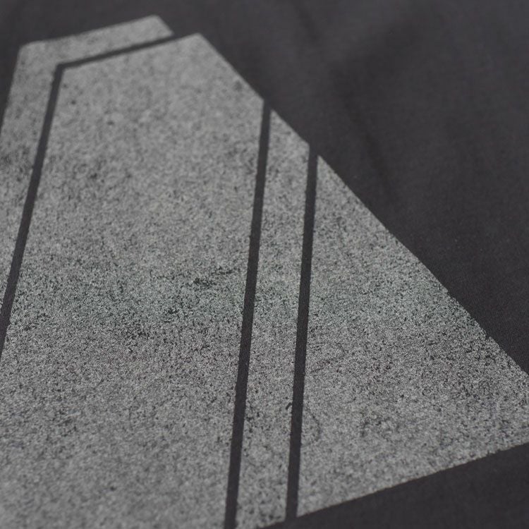 PRINT TEE "LAYERED PYRAMID" 40/2 ORGANIC COTTON KNIT プリントTシャツ"LAYERED PYRAMID" オーガニックコットン26G天竺