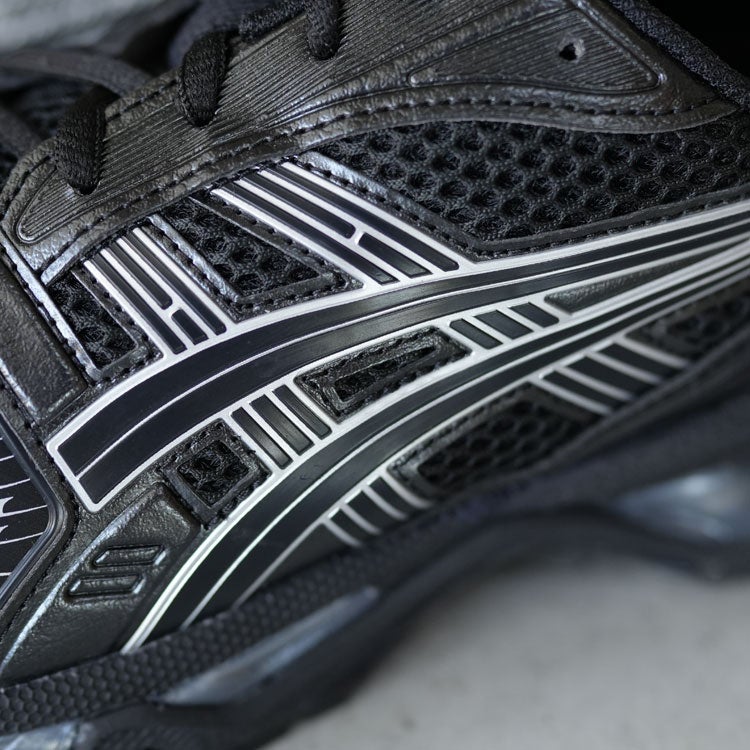 GEL-KAYANO 14 ゲルカヤノ14