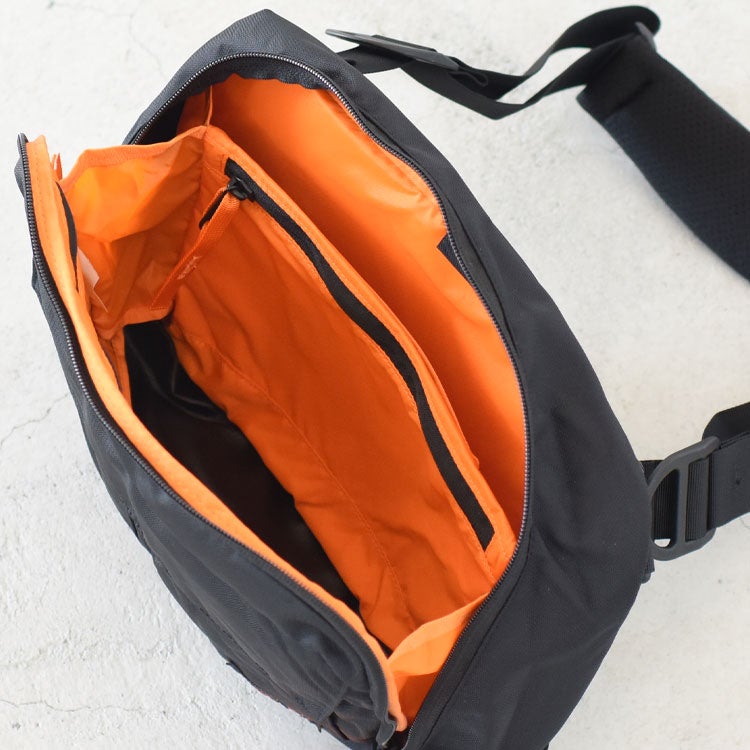 DISTRICT 8 ディストリクト