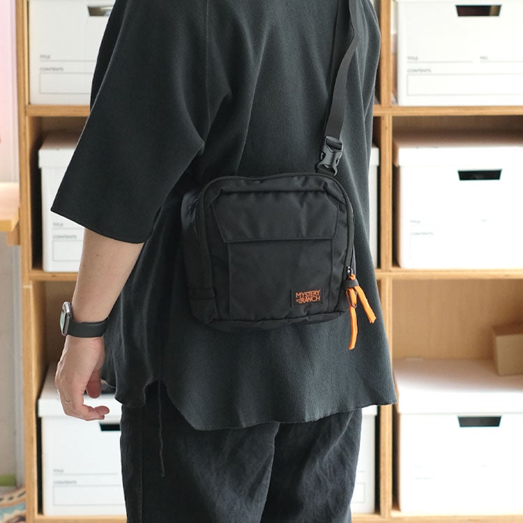 DISTRICT 4 ディストリクト