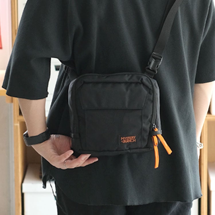 DISTRICT 4 ディストリクト