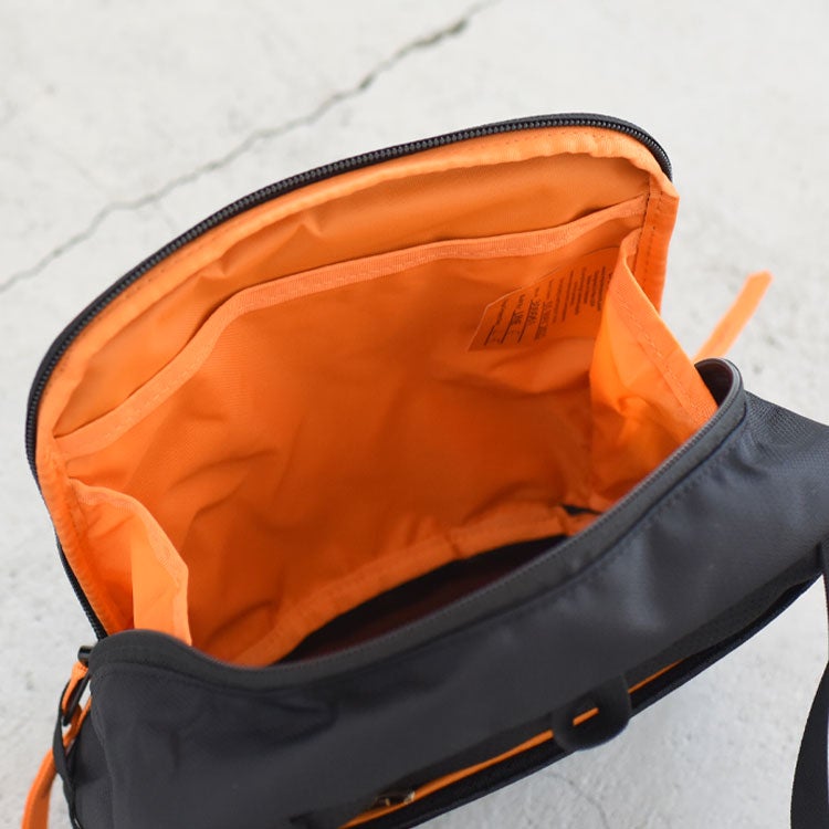 DISTRICT 4 ディストリクト