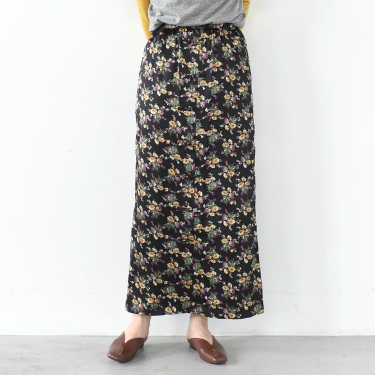 FLOWER BOUQUET PRINTED SATIN SKIRT フラワーブーケプリントサテンスカート