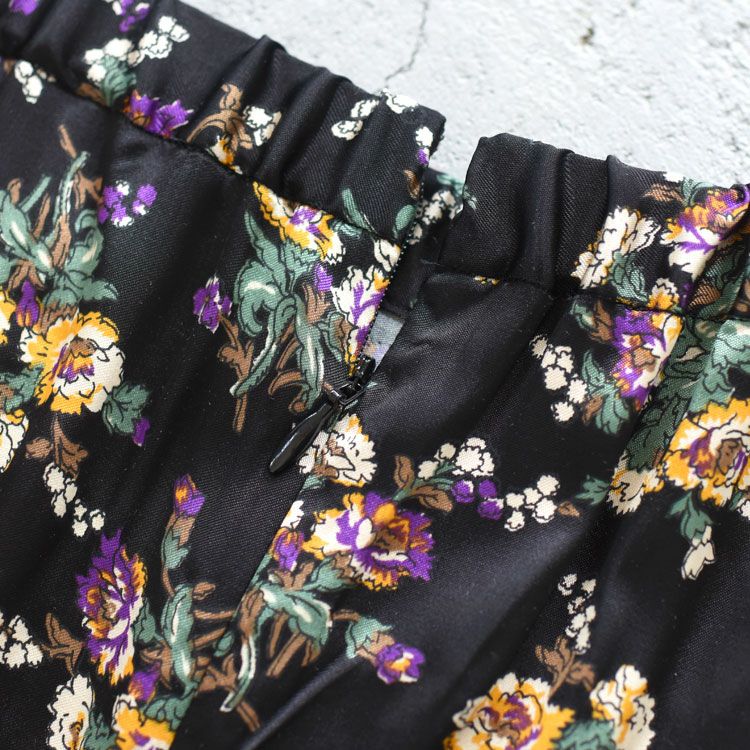 FLOWER BOUQUET PRINTED SATIN SKIRT フラワーブーケプリントサテンスカート