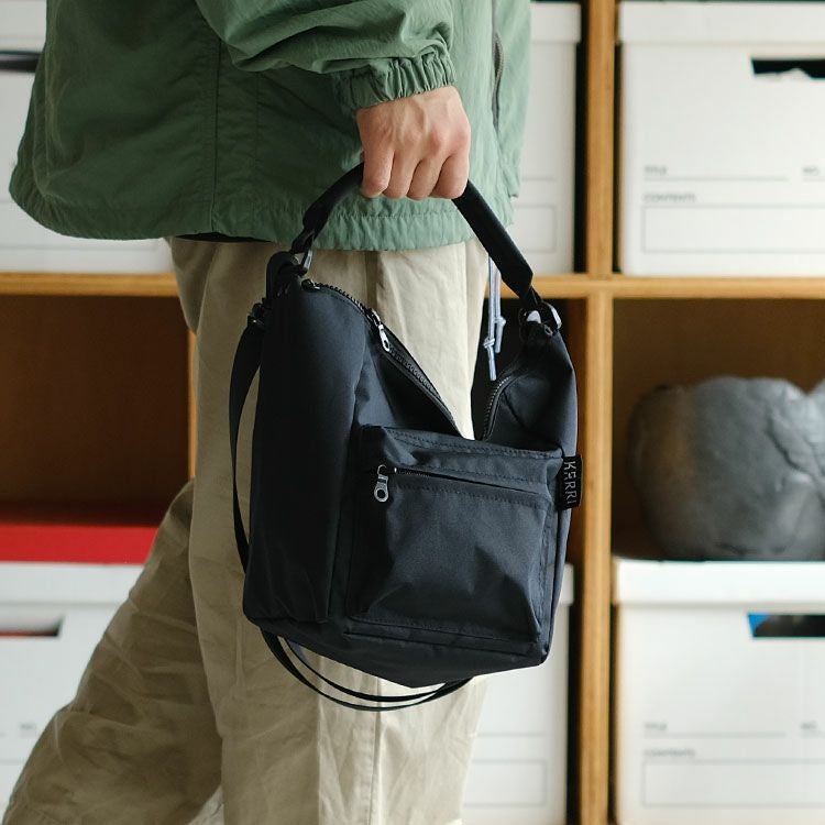 RECYCLED CORDURA POLYESTER 2WAY SHOULDER(S) リサイクルコーデュラポリエステル ショルダーバッグ Sサイズ