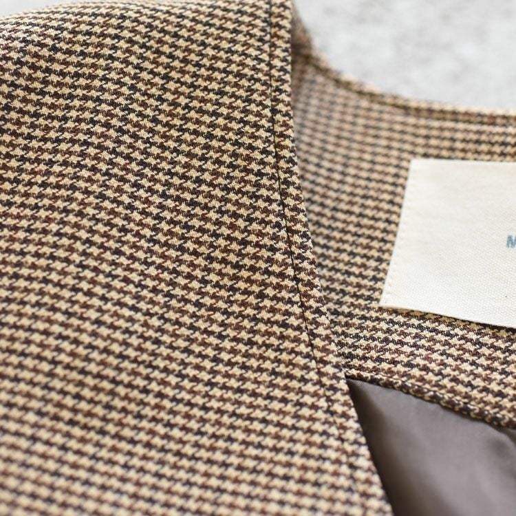 V neck vest Vネックベスト