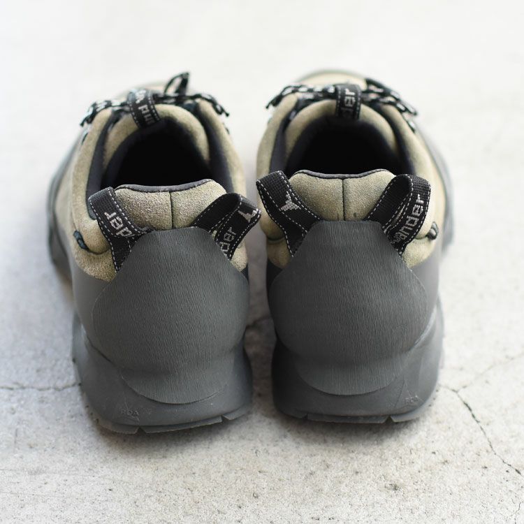 ROA × and wander Cingino チンジーノ