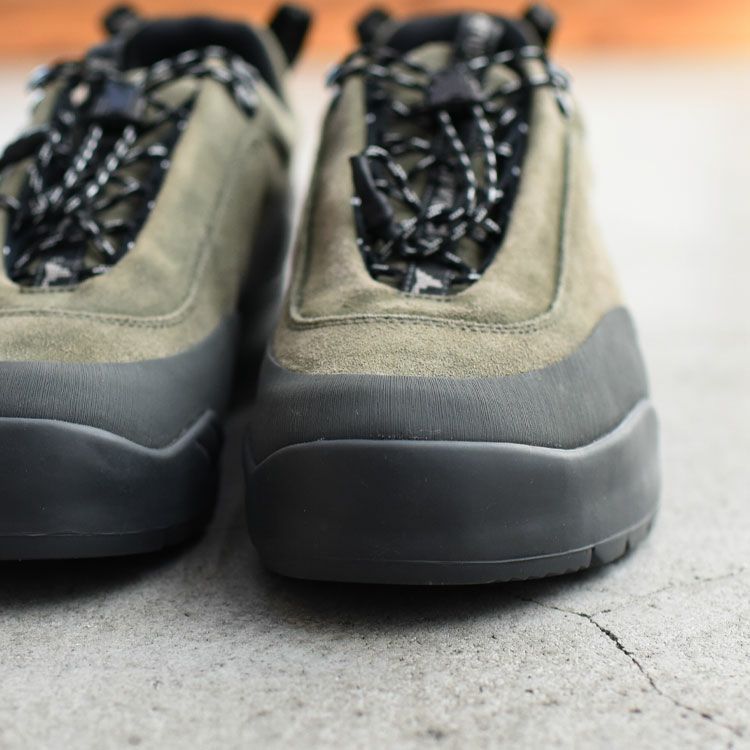 ROA × and wander Cingino チンジーノ