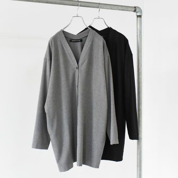 V neck cardigan Vネックカーディガン