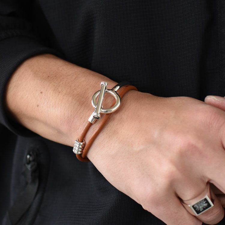 Toggle Double Leather Bracelet