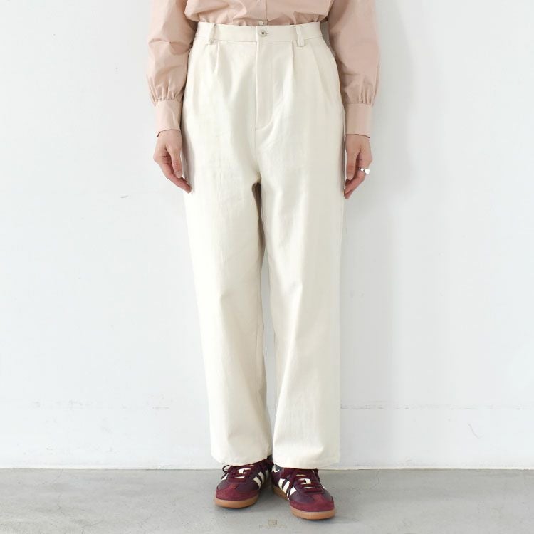 back satin two-tuck pants バックサテンツータックパンツ