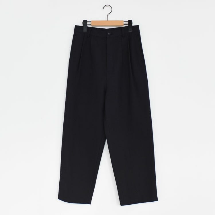 back satin two-tuck pants バックサテンツータックパンツ
