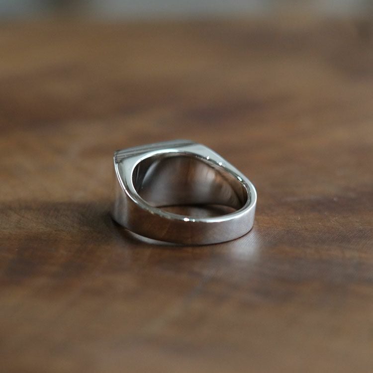 Signet with Gold Flower Ring