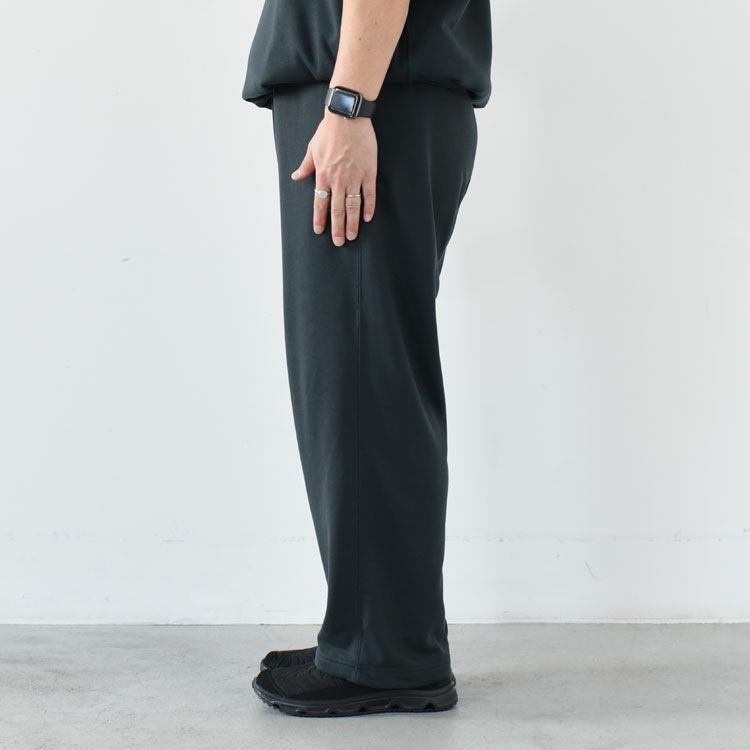 TECH SWEAT PANTS テックスウェットパンツ