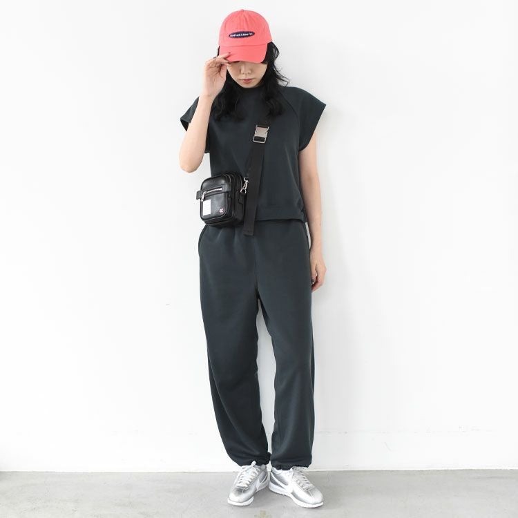W's TECH SWEAT MOCKNECK ウィメンズ スウェット モックネック/BE