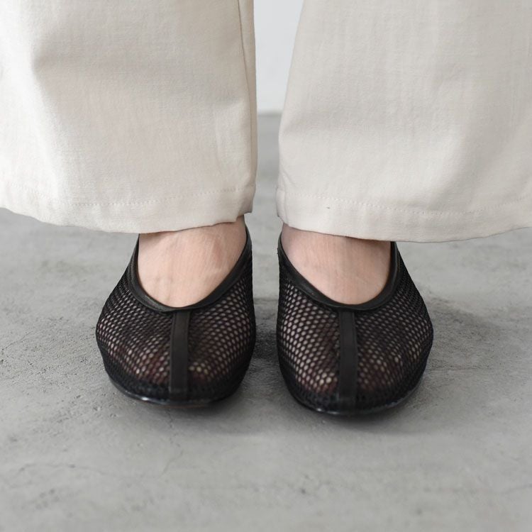 メッシュフラットシューズ