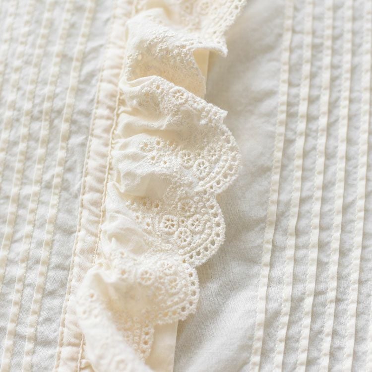 pin tuck lace vest ピンタックレースベスト