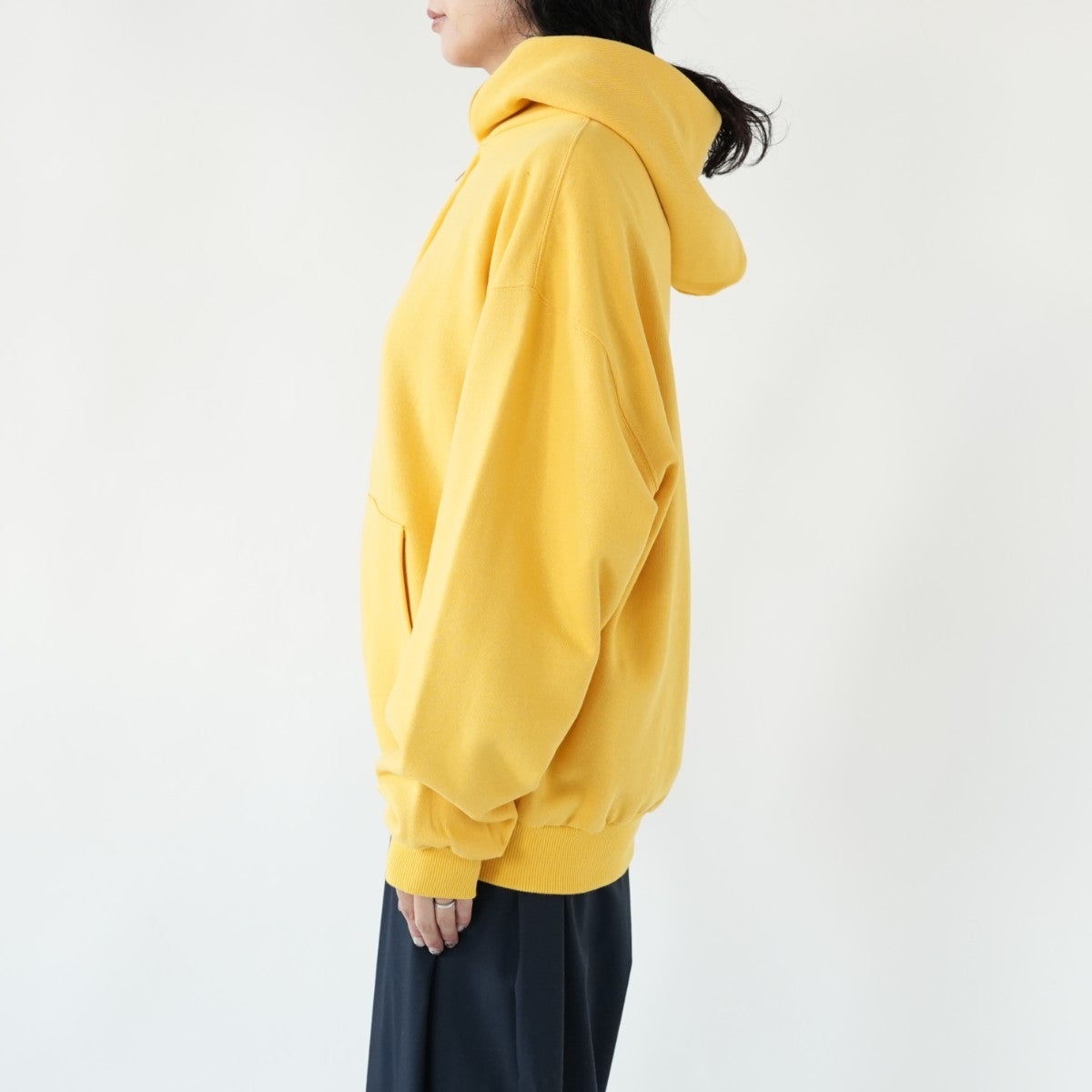 WHITE ZIP HOODIE ホワイトジップフーディー