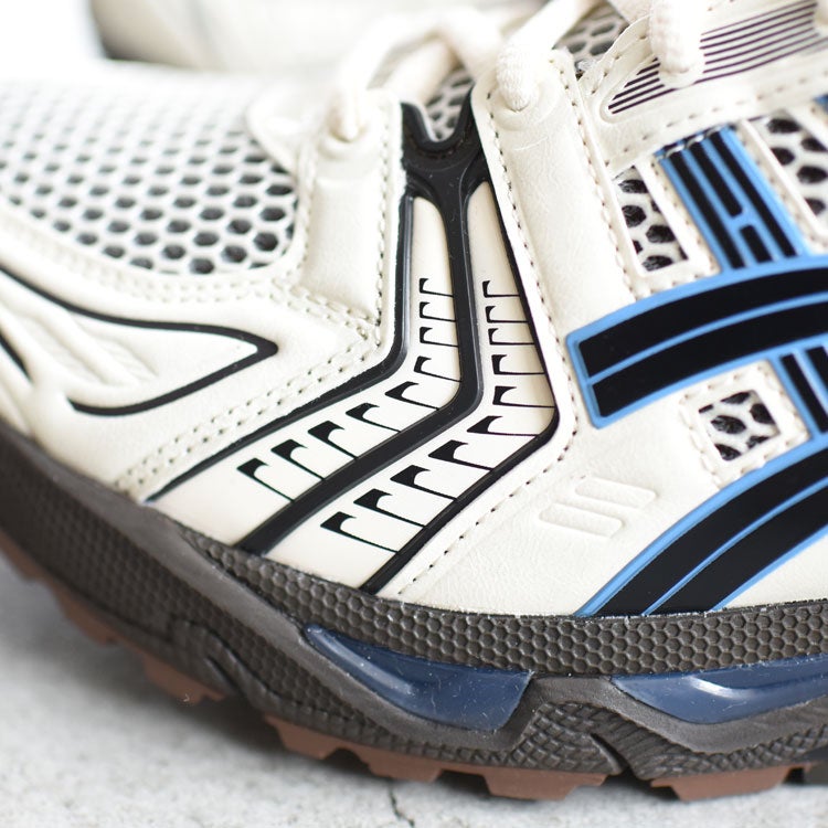 GEL-KAYANO 14　ゲルカヤノ