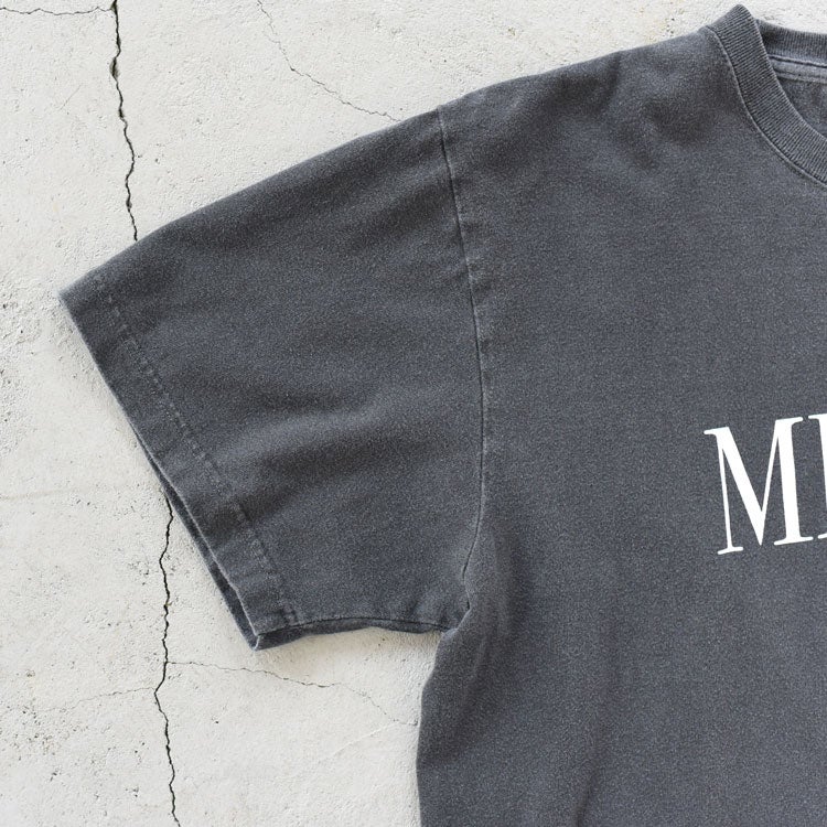 Graphic Design T-Shirt グラフィックデザインTシャツ