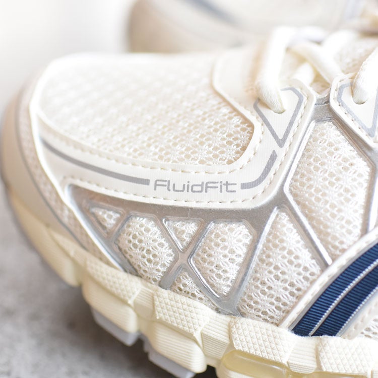 GEL-KAYANO 20 ゲルカヤノ20