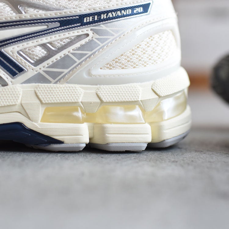 GEL-KAYANO 20 ゲルカヤノ20