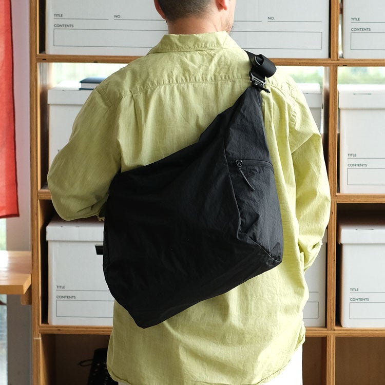 SHOULDER BAG（100D）ショルダーバッグ