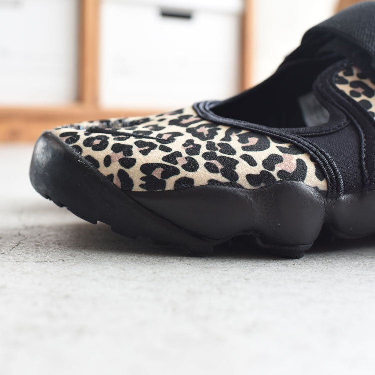 AIR RIFT ウィメンズ　エアリフト