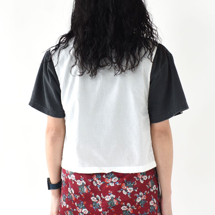 lace side tuck vest レースサイドタックベスト