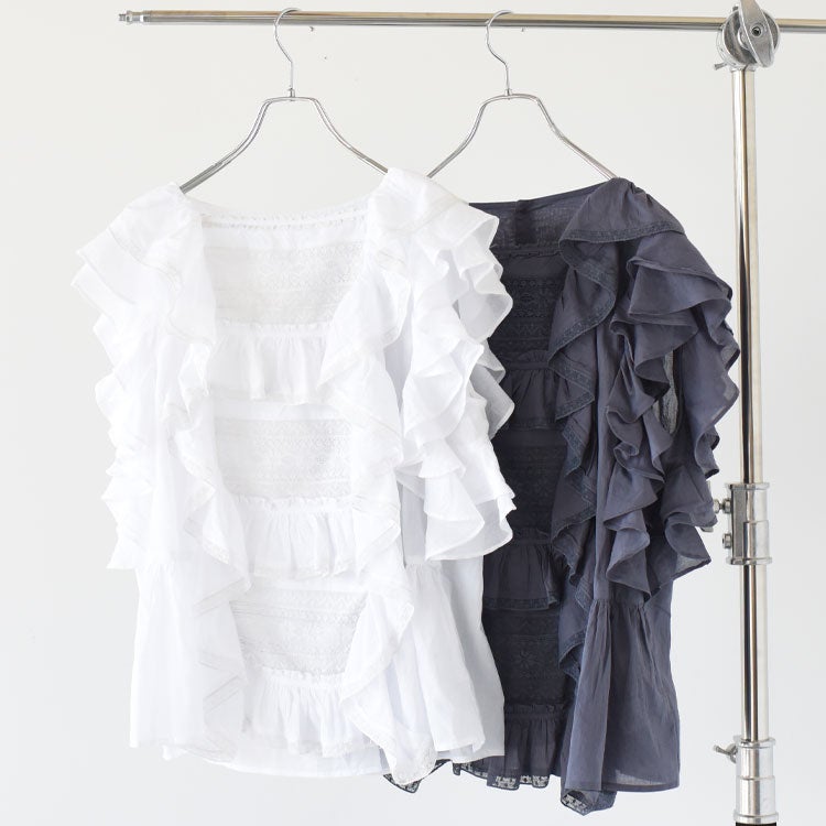 frill lace nosleeve blouse フリルレースノースリーブブラウス