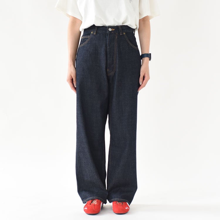 HIGH WAIST STRAIGHT DENIM ハイウエストストレートデニム