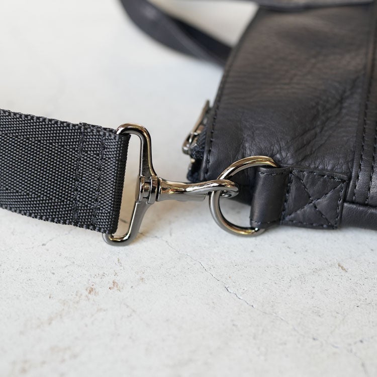 IMPERMA LEATHER HELMET BAG　インパーマレザーヘルメットバッグ