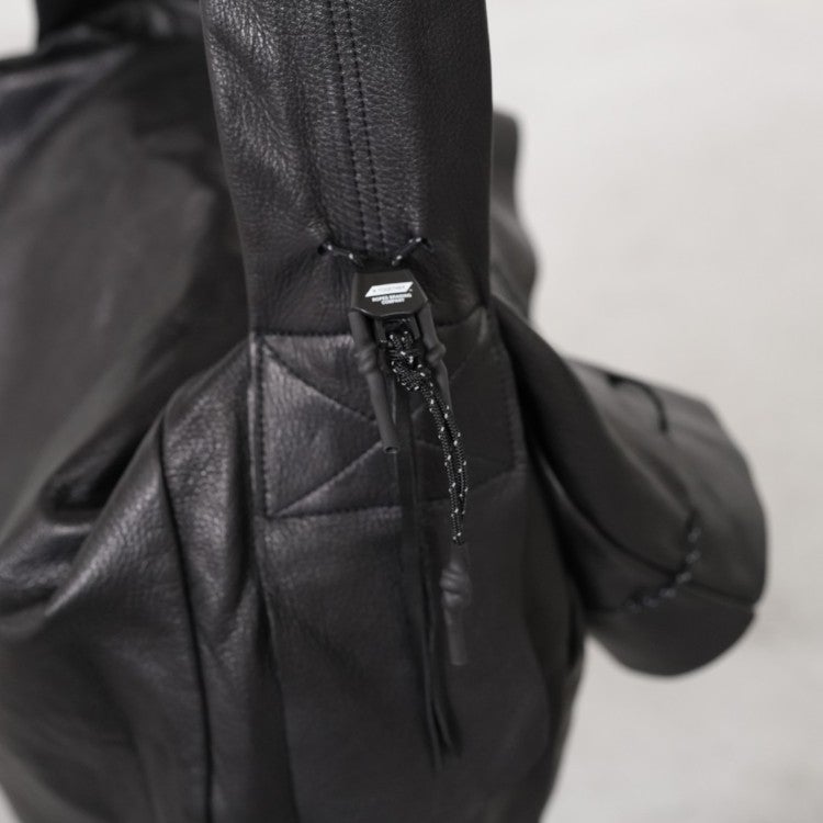BIG KINCHAKU LEATHER ビッグ巾着レザー