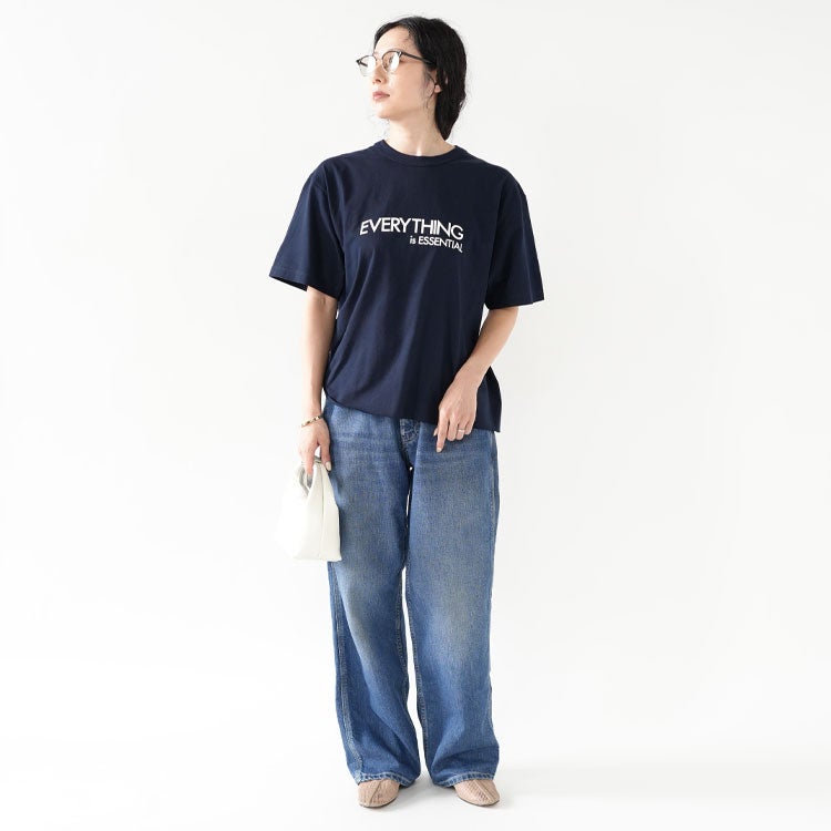 LOGO T（EVERYTHING)エヴリシング