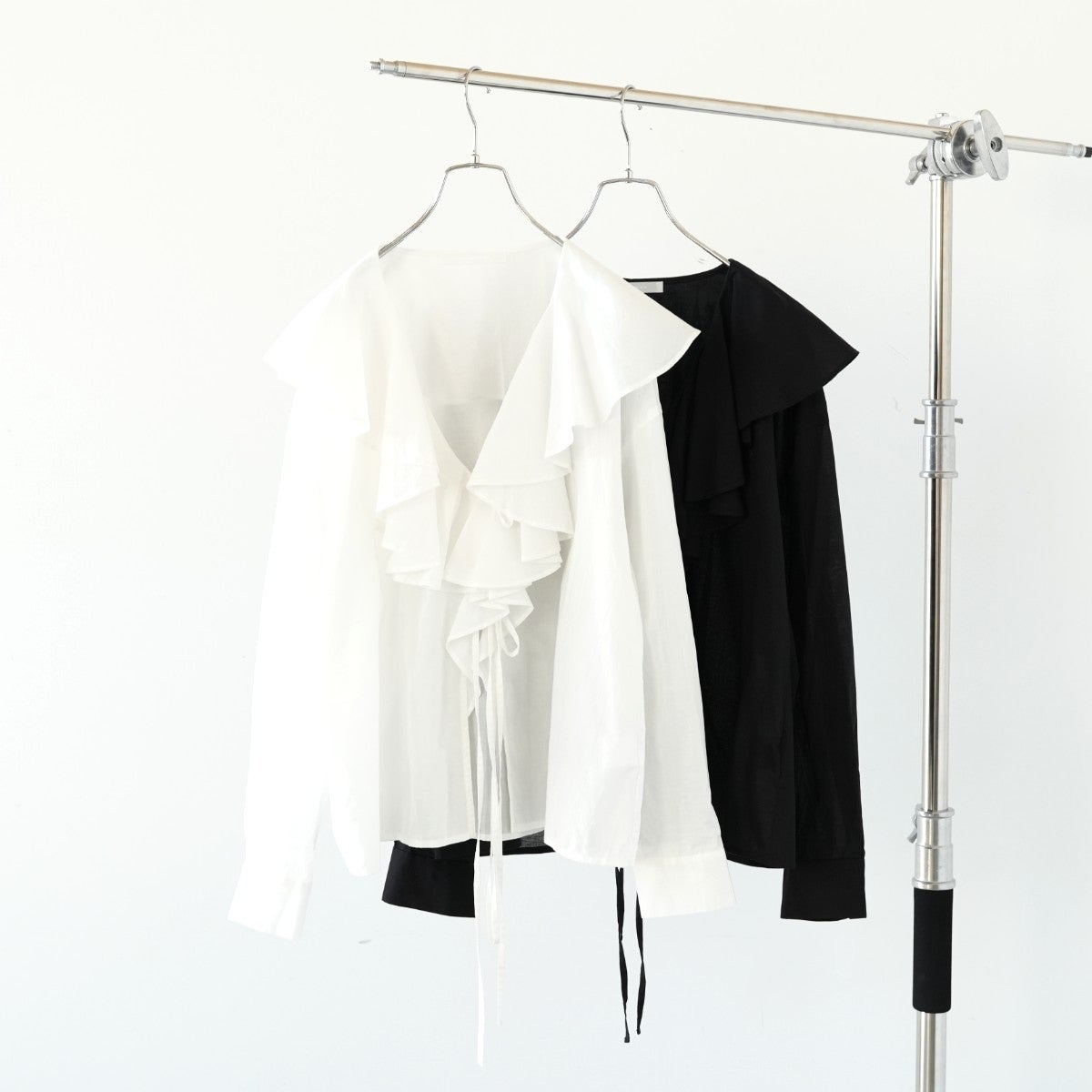 Ruffle Ribbon Blouse ラッフルリボンブラウス