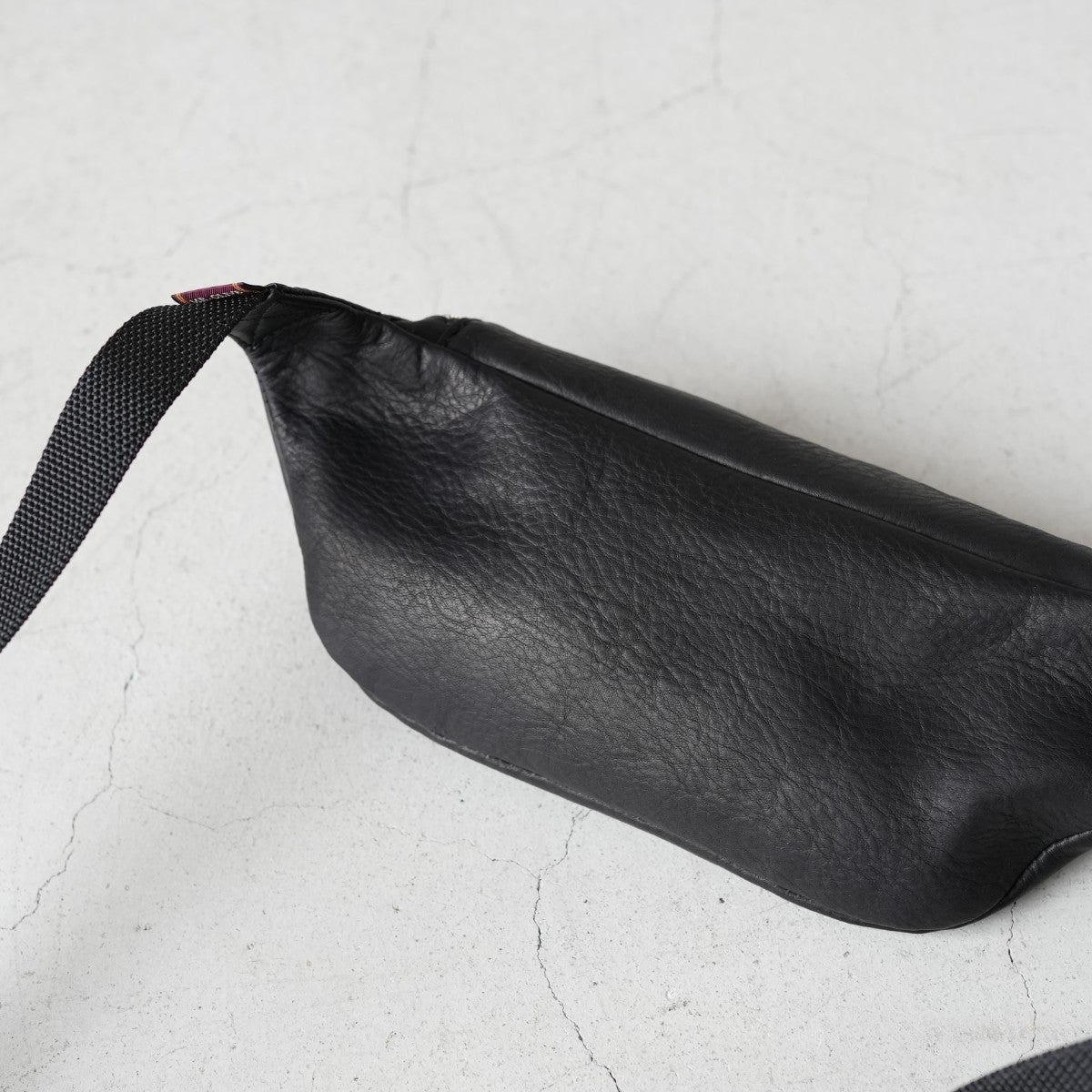 SMALL BODY BAG スモールボディバッグ
