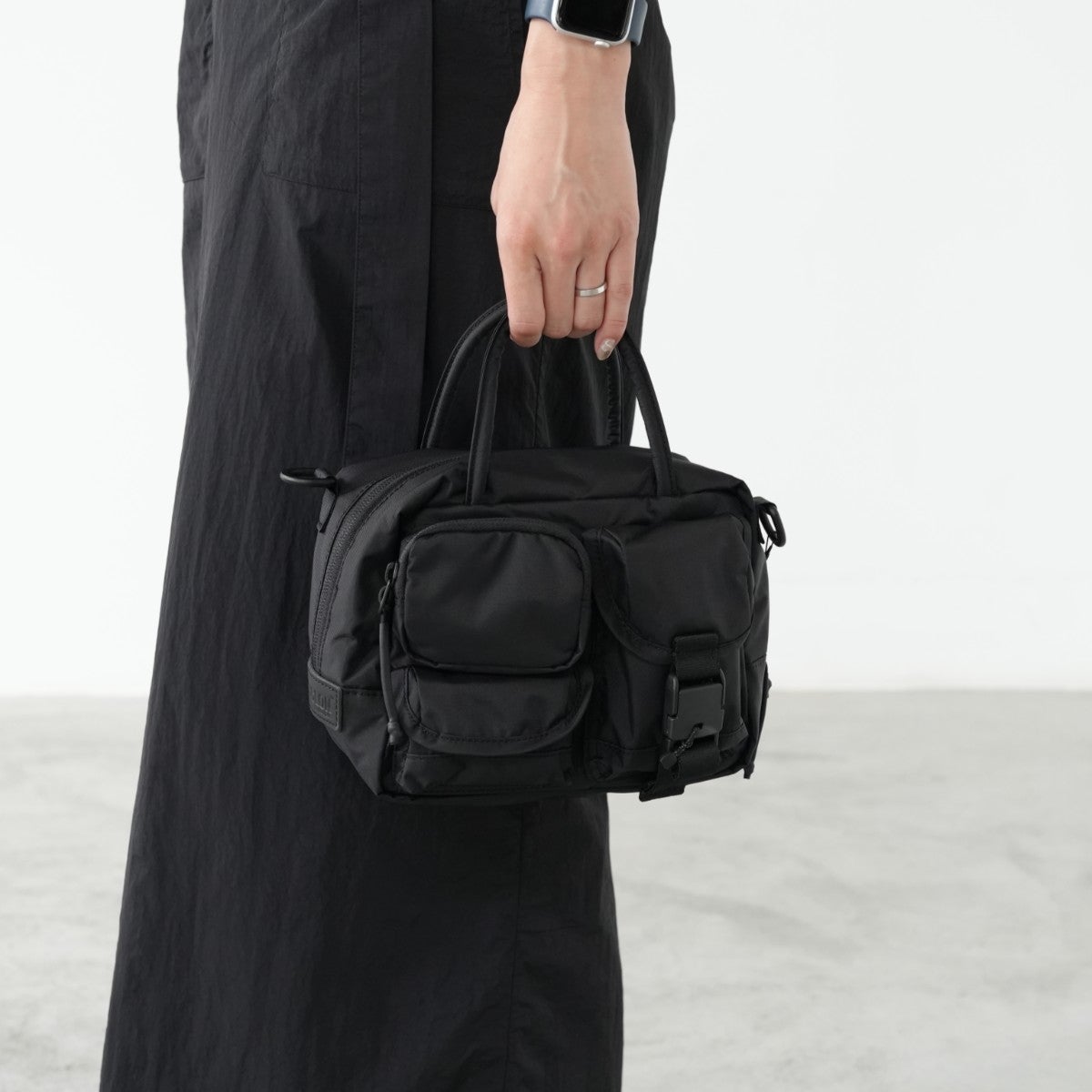 MULTI POCKET 2WAY BAG マルチポケット 2ウェイバッグ