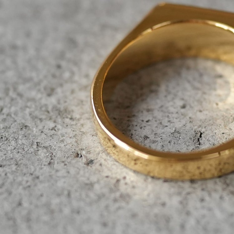 Signet Ring with Hair Line -Thick- シグネット リング ウィズ ヘア ライン -シック-