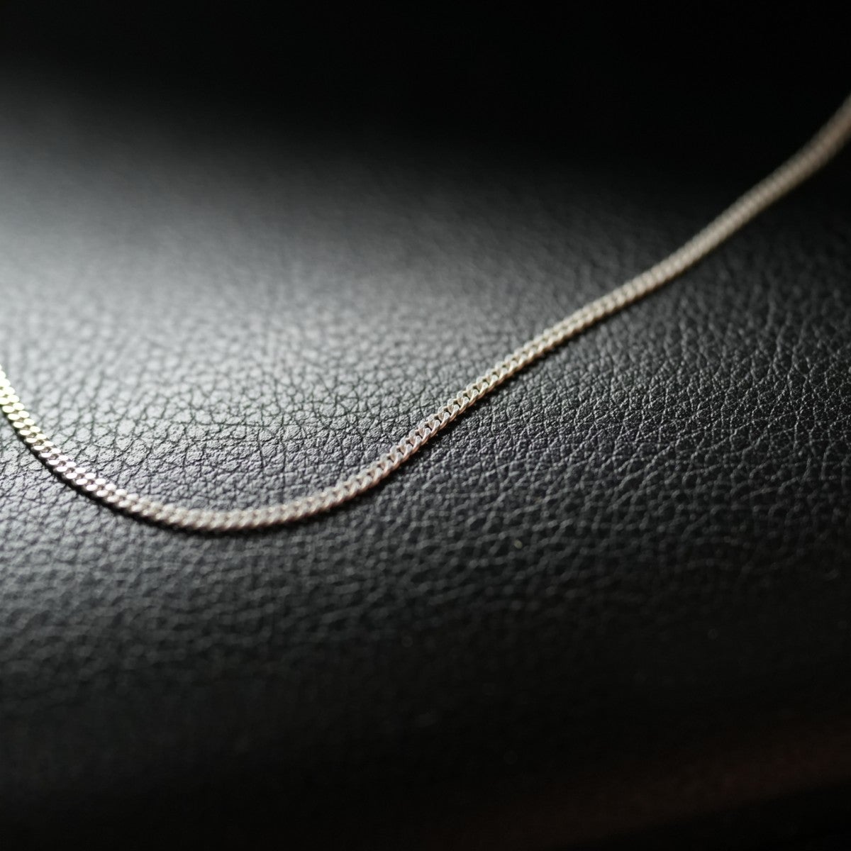 Twist Necklace / Curve 45 ツイストネックレス カーブ45