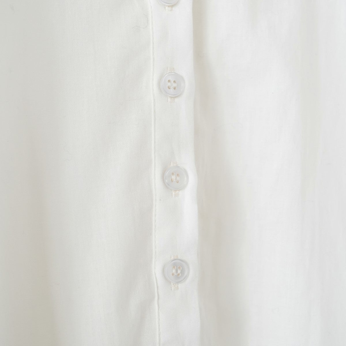 slow off blouse スロウオフブラウス