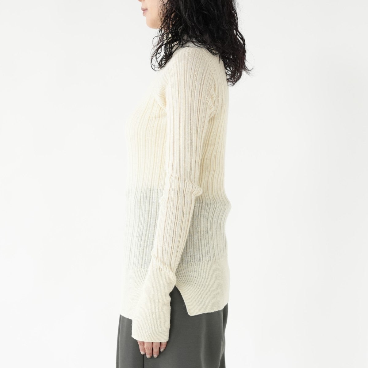 ROYAL BABY ALPACA RANDOM RIBBED-KNIT HIGH-NECK P/O ランダムリブニットハイネックプルオーバー