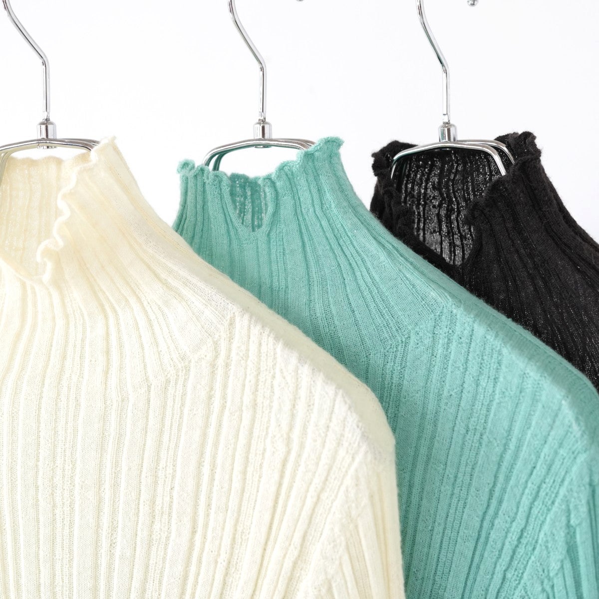 ROYAL BABY ALPACA RANDOM RIBBED-KNIT HIGH-NECK P/O ランダムリブニットハイネックプルオーバー