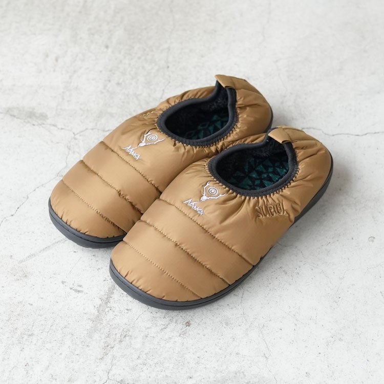 〈SOUTH2 WEST8〉x〈NANGA〉x〈SUBU〉Insulation Shoes インサレーションシューズ