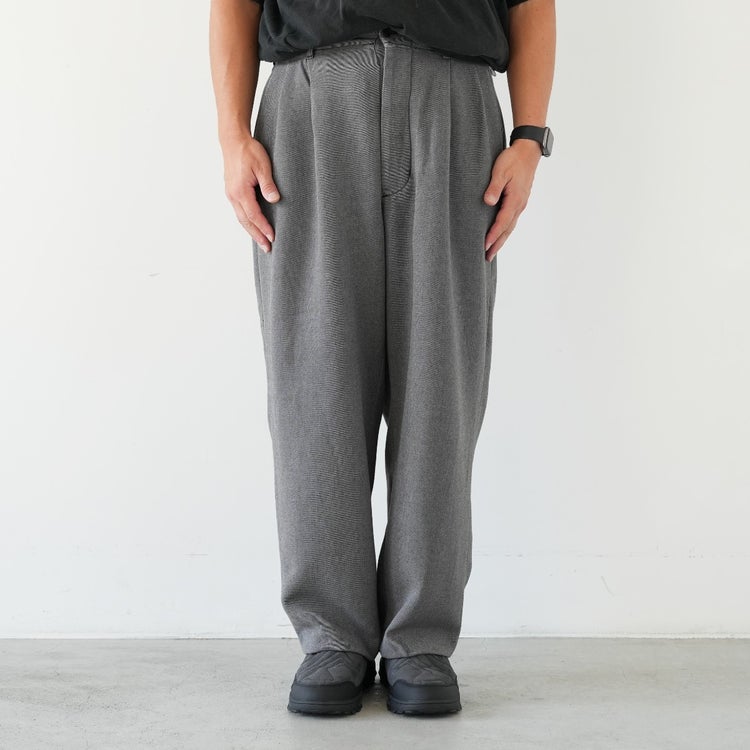 wide tapered slacks ワイドテーパードスラックス