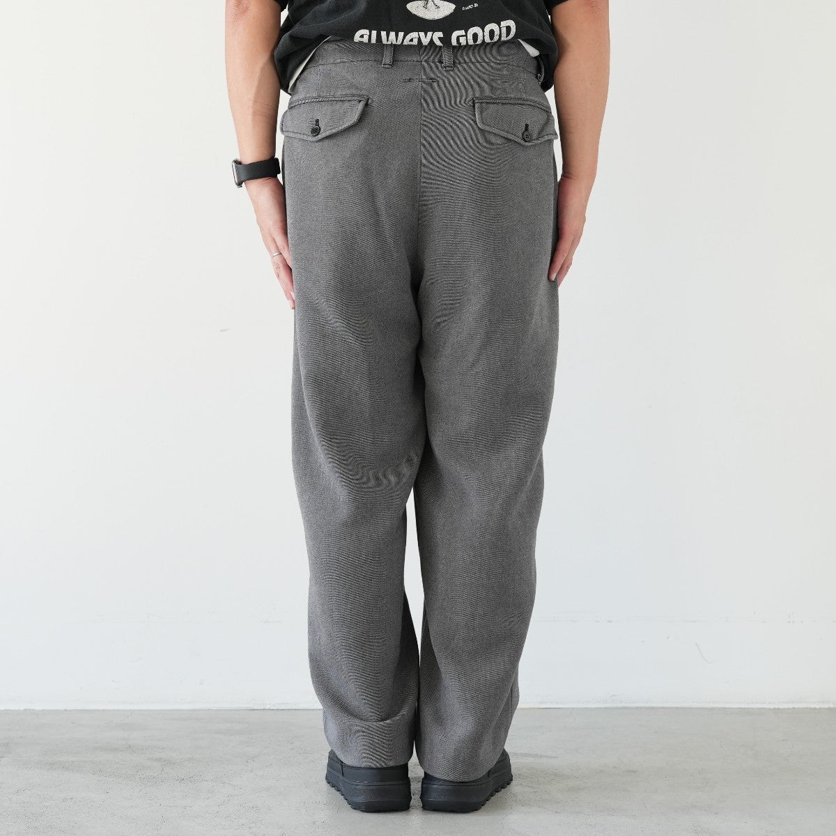 wide tapered slacks ワイドテーパードスラックス